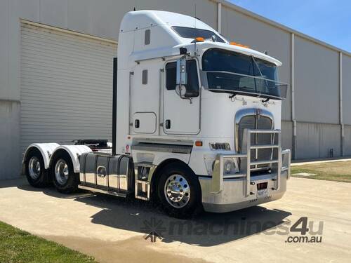 2016 Kenworth K200 Series Prime Mover Sleeper Cab