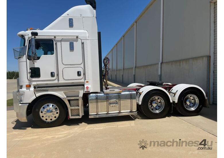 caption 2016 Kenworth K200 Series Prime Mover Sleeper Cab