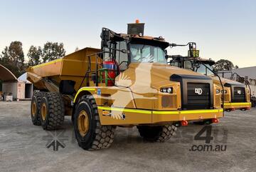 Caterpillar 2023   745 65