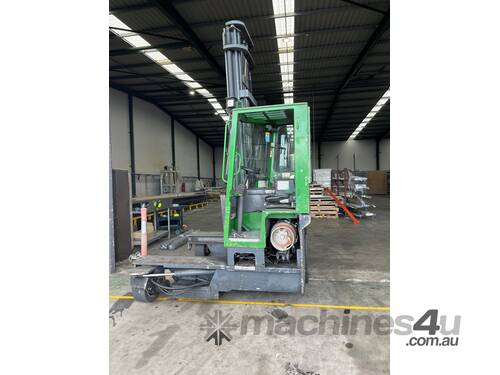 CombiLift Forklift