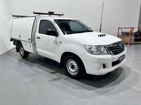 2015 Toyota Hilux SR Diesel - picture0' - Click to enlarge