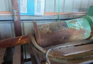 Rock Hammer (8-10 tonn Excavator) - $POA