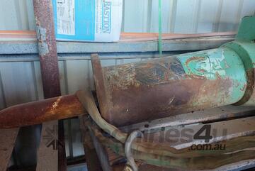 Rock Hammer (8-10 tonn Excavator) - $POA