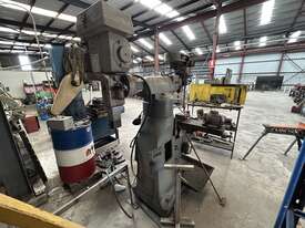 1995 X6323S Turret Milling Machine - picture0' - Click to enlarge