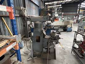 1995 X6323S Turret Milling Machine - picture0' - Click to enlarge