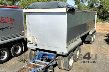 2010 SLOANEBUILT QUAD DOG