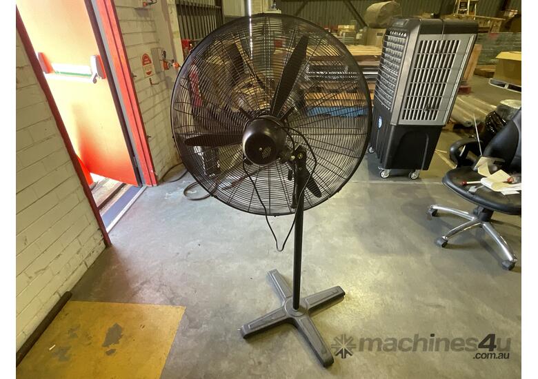 caption Detroit 750mm Industrial Pedestal Fan
