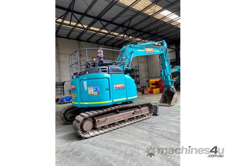 caption 2018 Kobelco Sk135sr