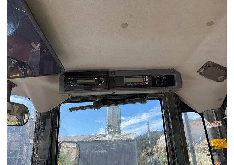 caption Komatsu WA320PZ-6 Wheeled Loader