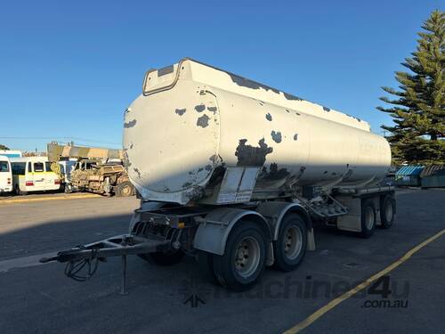 2013 Marshall Lethlean DOG4 Quad Axle Tanker Trailer
