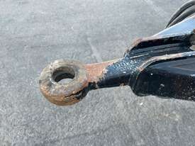 2013 Marshall Lethlean DOG4 Quad Axle Tanker Trailer - picture0' - Click to enlarge