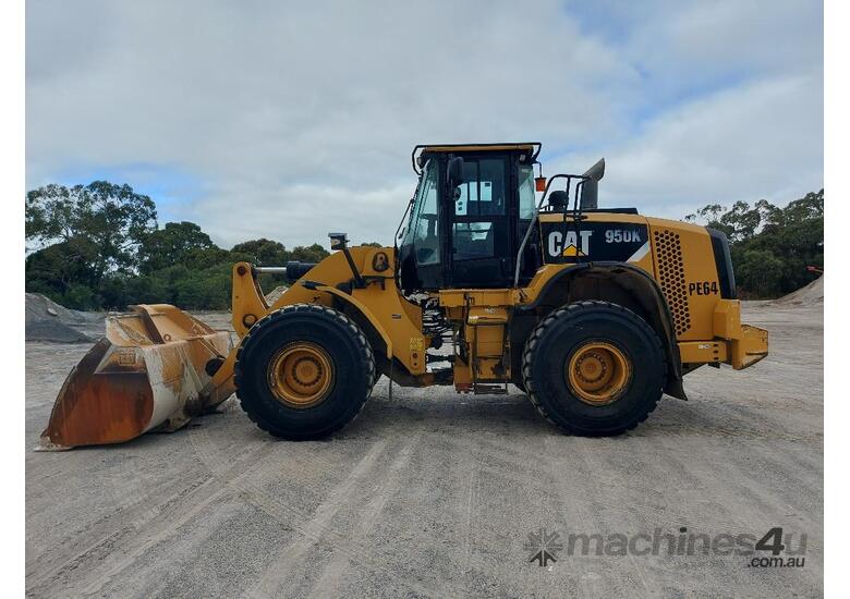 caption 2014 Caterpillar 950K