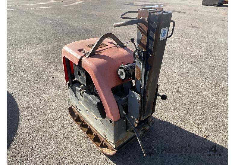 caption Husqvarna Plate Compactor