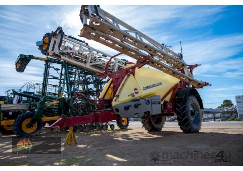 caption (8771) Hardi Commander 6536