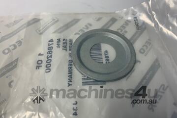Case IH Seal (Part # 47862000)
