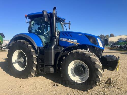 2021 New Holland T7.290 Row Crop Tractors