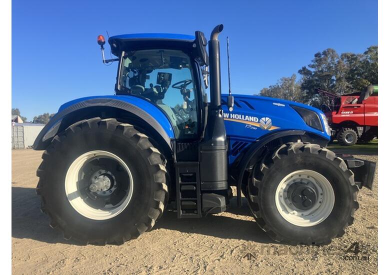 2021 New Holland T7.290 Row Crop Tractors