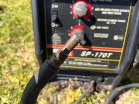 Lincoln electric welder 170 amp MIG. Not working - picture0' - Click to enlarge