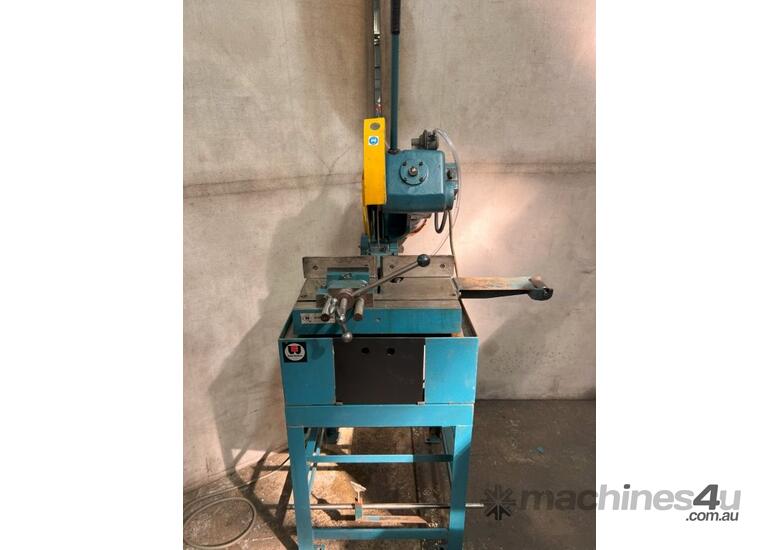 Brobo S350D 350mm dia cold saw