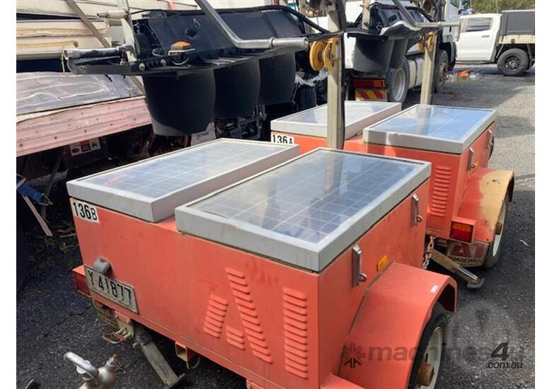 caption Custom Traffic Light Trailer