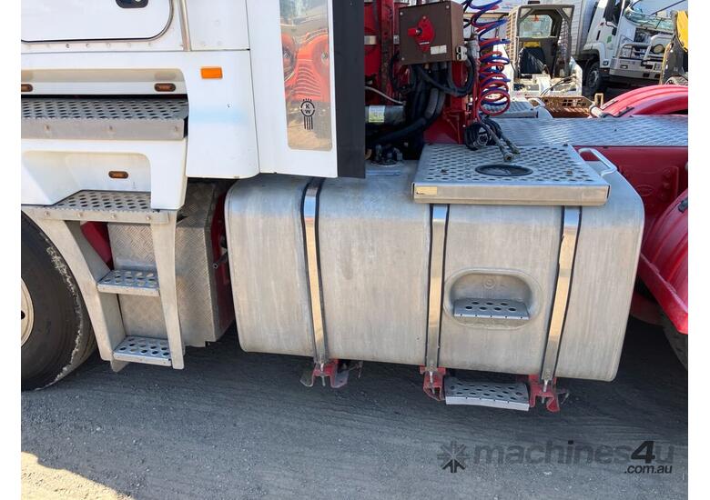 2012 Kenworth K200 Series 6x4 Sleeper Cab Prime Mover