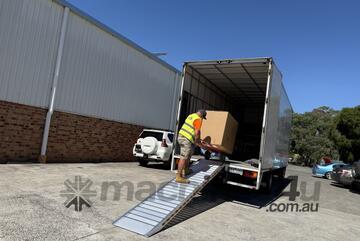 2.7M x 720mm 1200KG Capacity non Folding Walk Board Removalist Loading Ramp