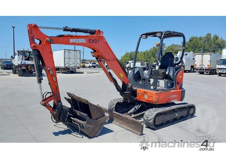 caption Kubota U35-4