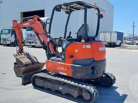Kubota U35-4 - picture2' - Click to enlarge