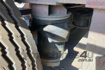 2003 Top Start Trailers Tri-Axle Tri Axle Flat Top Trailer