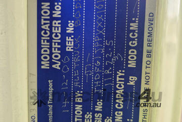 2006 Hino FG Series Refrigerated Pantech (Day Cab)