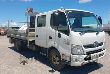Hino 300 Series 917 Crew Cab Tippe