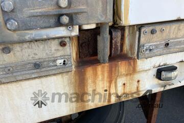 2002 Isuzu FVL1400 Refrigerated Pantech