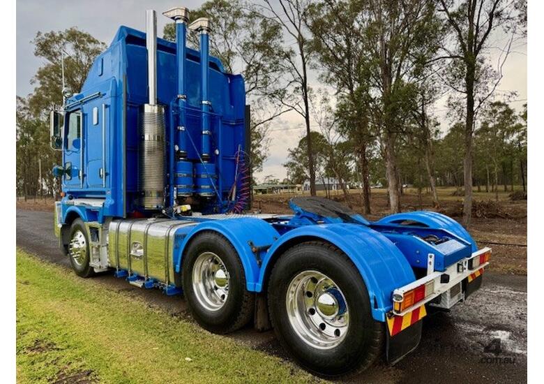 K200, Cummins E5 with rebuild history, 18sp, 97T rated