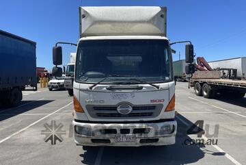 2017 Hino 500 2 4x2 Curtainsider
