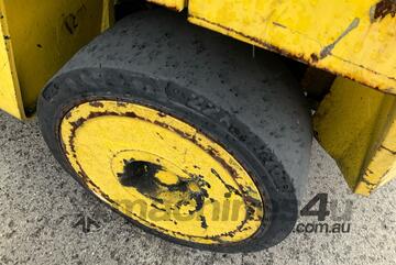 Hyster 2015   S7.00XL Forklift