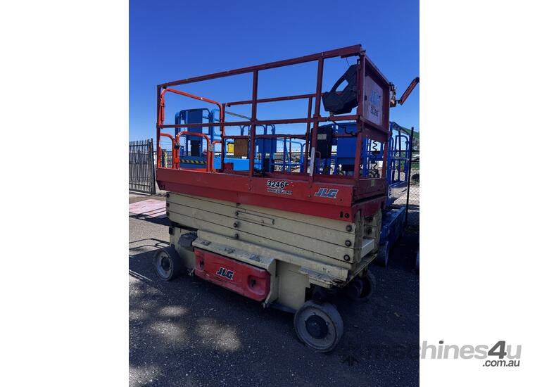 JLG 3246ES 32Ft Electric Scissor Lift