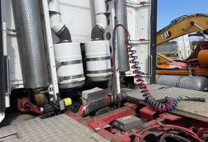 1999 Kenworth K104 6x4 Sleeper Cab Prime Mover