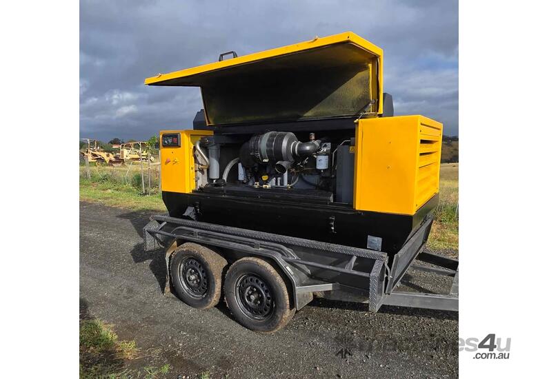 Atlas copco Xas 186 - 375cfm Diesel Air Compressor & 20m 3/4