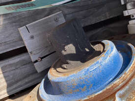2 x  - Pallets Containing TENSIONER,CHAIN,MG/TG PIVOTING TENSIONER(100746365) - picture2' - Click to enlarge