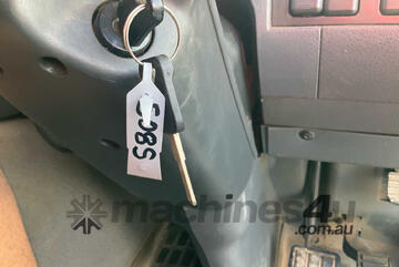 Volvo 2010   FM 500 Tipper