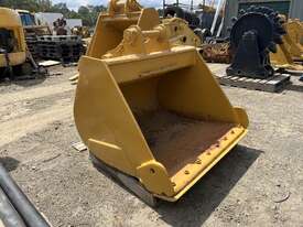 1100mm Mud Bucket (Suit 10-15T Excavator) - picture2' - Click to enlarge