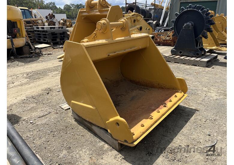 1100mm Mud Bucket (Suit 10-15T Excavator)