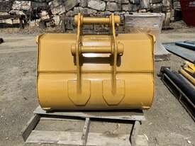 1100mm Mud Bucket (Suit 10-15T Excavator) - picture0' - Click to enlarge