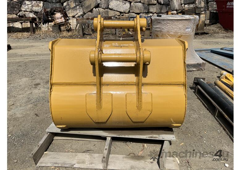 1100mm Mud Bucket (Suit 10-15T Excavator)