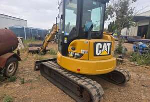 2018 CATERPILLAR 305E2CR EXCAVATOR WITH BUCKETS & THUMB