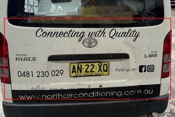 Toyota 2007   Hiace Petrol