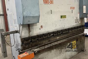 Yawei 3200mm x 100 ton Hydraulic Pressbrake