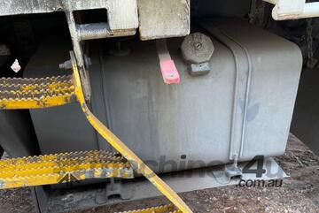 Isuzu 2014   FTS 800 Table Top