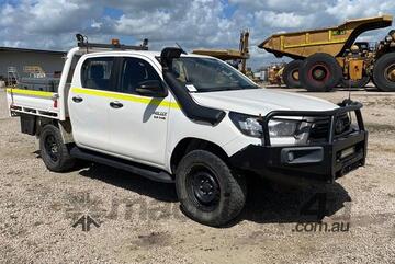 Toyota   Hilux GUN126R Facelift