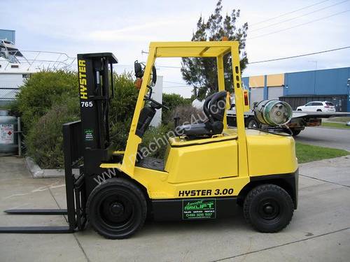 HYSTER H3.00DX LPG 3T with Container Mast